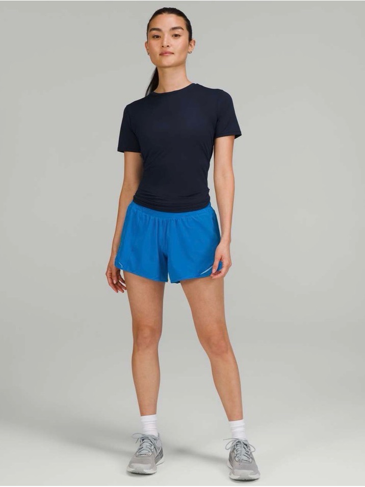 Lululemon Hotty Hot Low Rise Lined Short 4” Poolside Blue Women’s Size 10